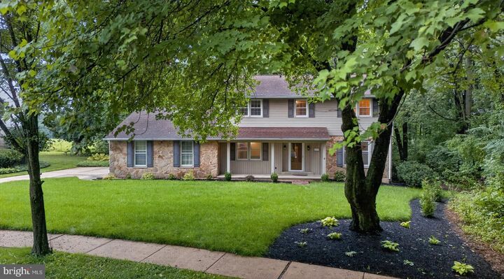 Property Photo: 2426 Kingman Drive DE 19810