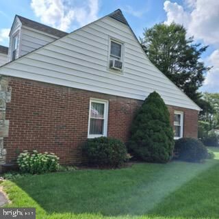 Property Photo:  1615 Buttercup Road  PA 17602 