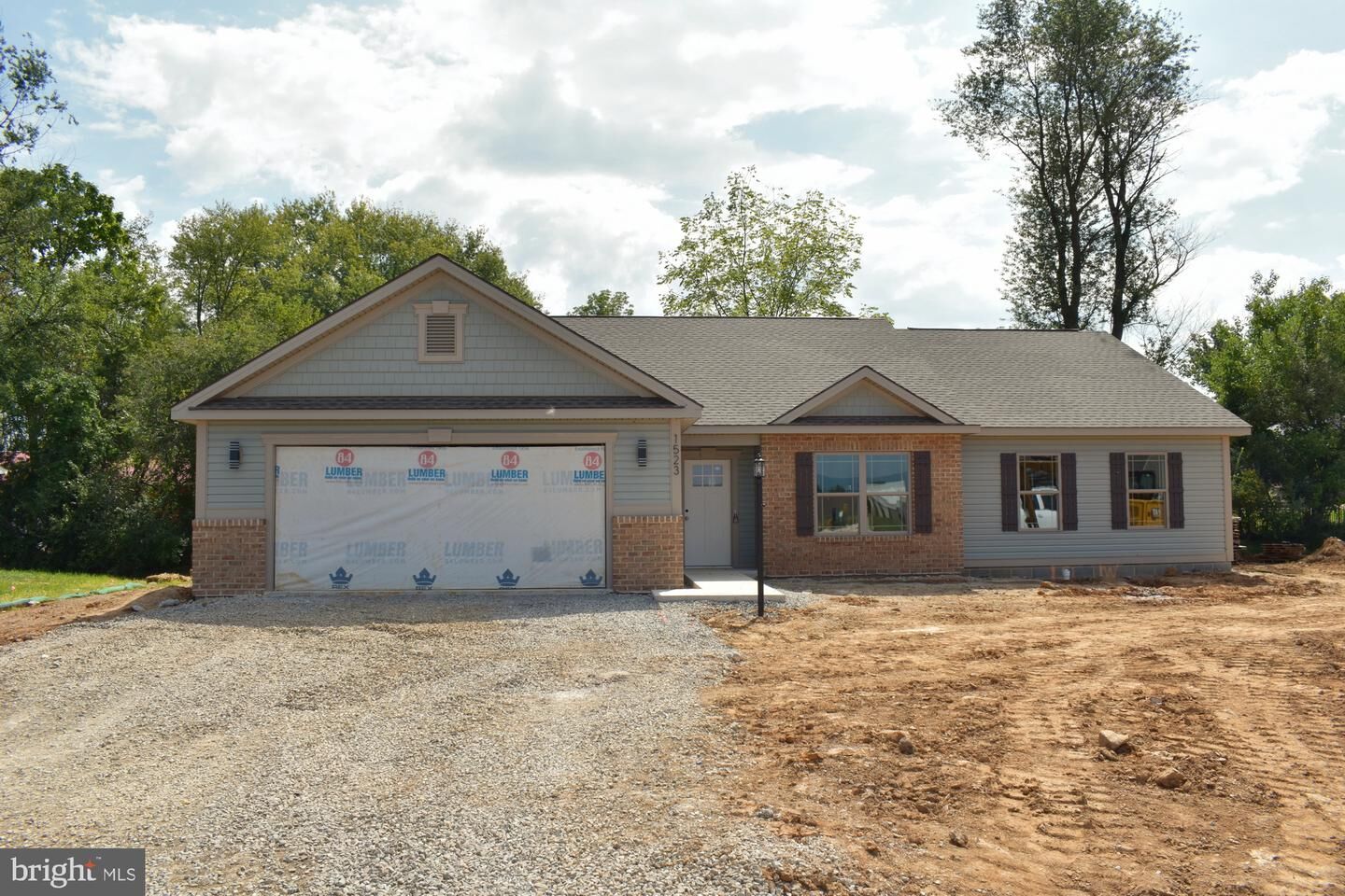 Property Photo:  1523 Treeline Drive  PA 17202 