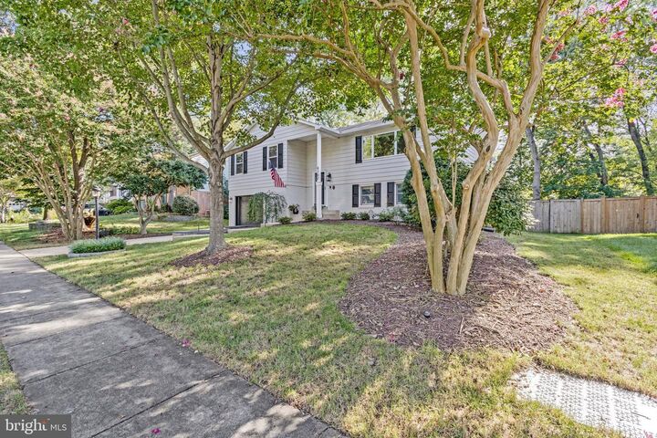 Property Photo: 8707 Parry Lane VA 22308