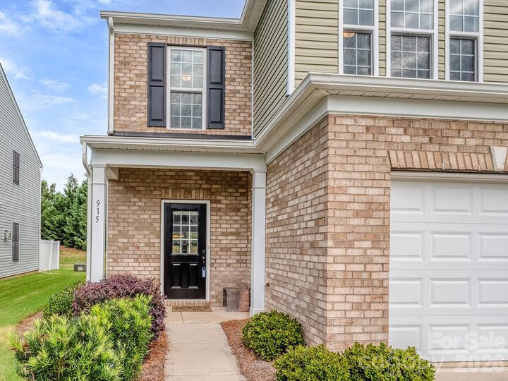 Property Photo: 915 Wicawa Road SC 29708