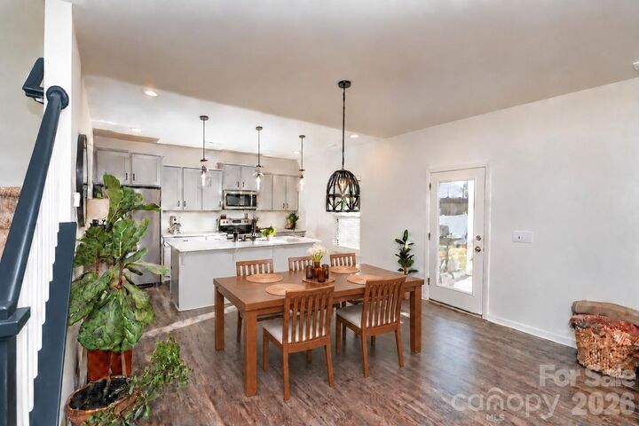 Property Photo: 106 Stonewater Drive NC 28163