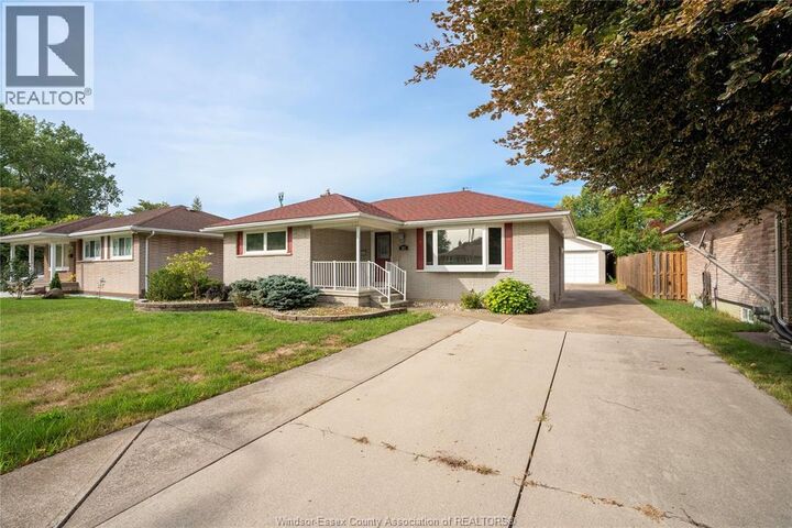 Property Photo:  583 Bertha  ON N8P 1B6 