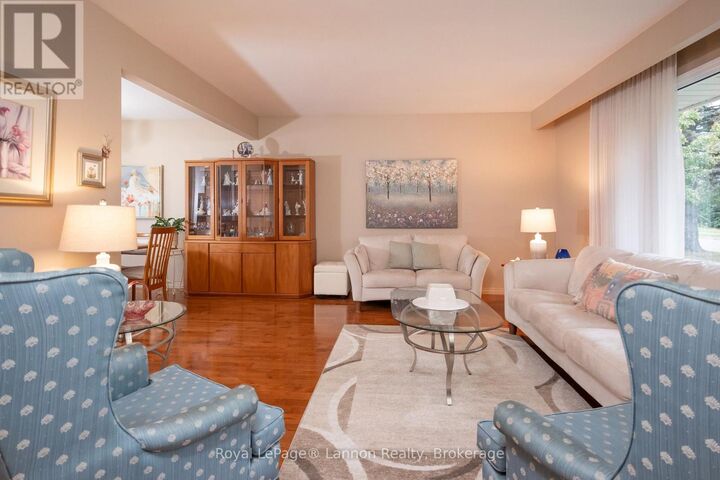 Property Photo:  404 Riverview Drive  ON P7C 1R6 