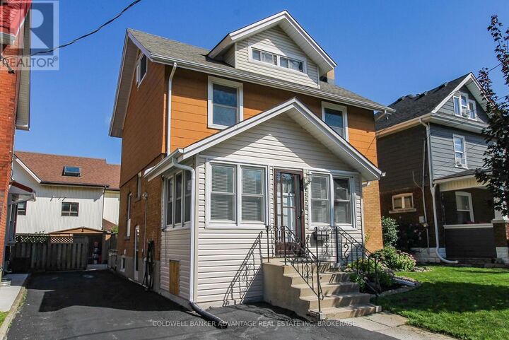 Property Photo:  4859 Willmott Street  ON L2E 1Z5 