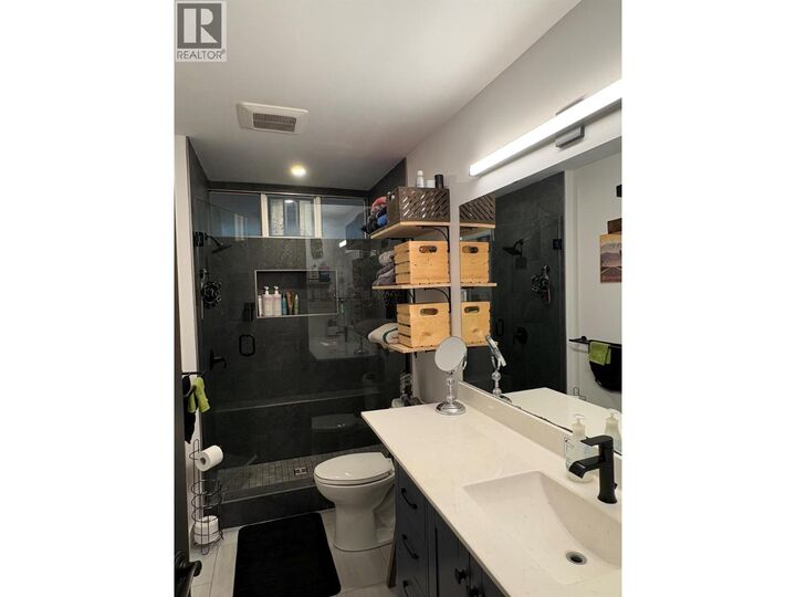 Property Photo:  804 5th Avenue  BC V1A 2T6 