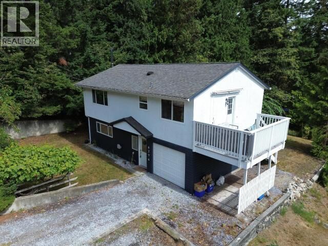 Property Photo:  6274 Chilco Ave  BC V8A 4Y6 