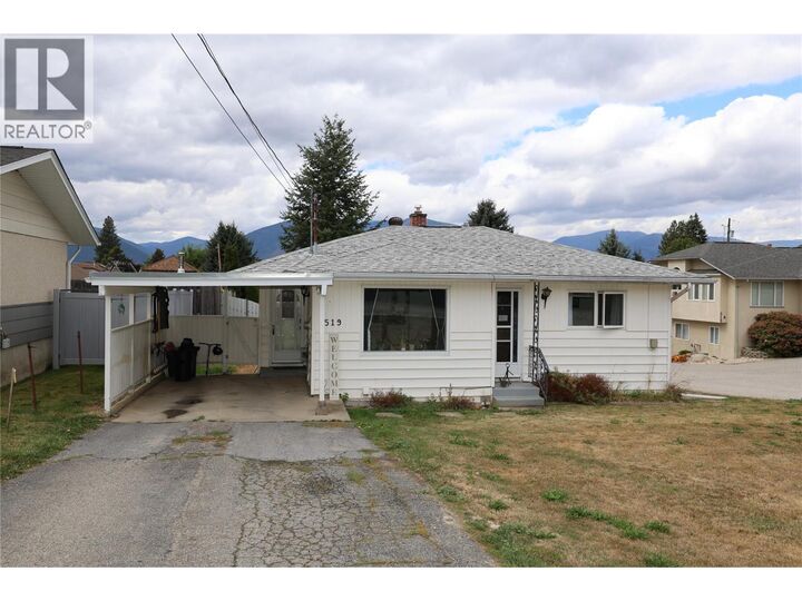 Photo de la propriété:  519 20th Avenue South  BC V0B 1G5 