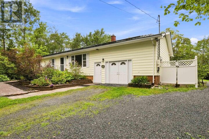 Property Photo: 54 Parker Lane NS B3E 1E5