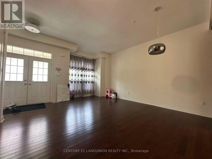 Property Photo:  5 Portia Street  ON L6B 0Z4 