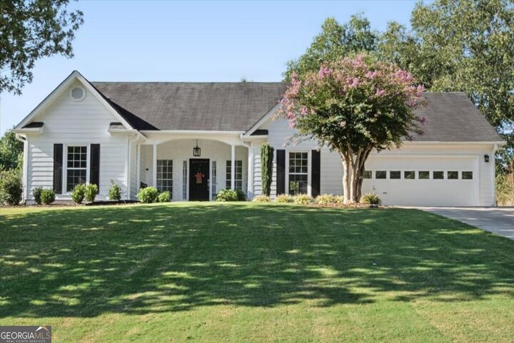 Property Photo:  5230 Jonathans Way  GA 30040 