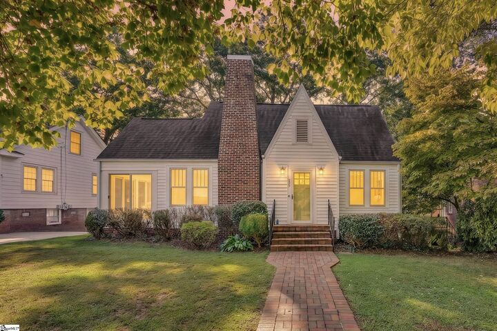 Property Photo:  327 W Prentiss Avenue  SC 29605 