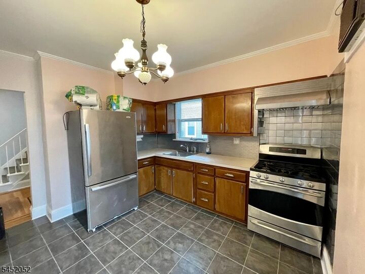 Property Photo:  182 2nd St 2  NJ 07011 