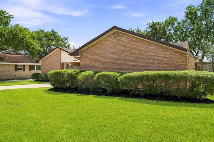Property Photo: 4943 Cheena Drive TX 77096