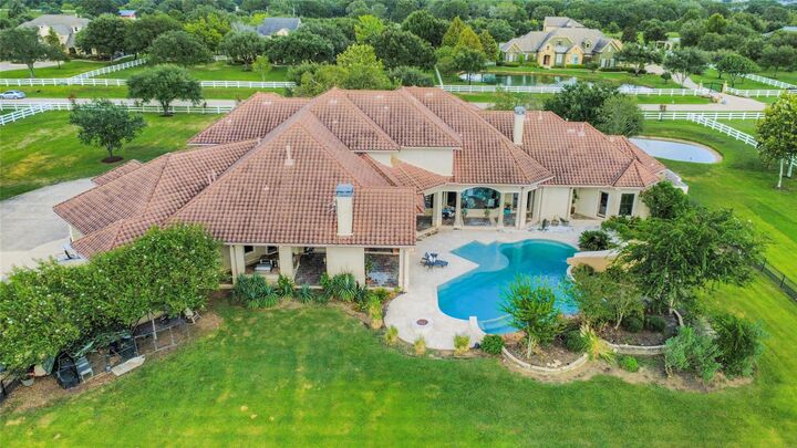Property Photo:  17111 Saddle Ridge Pass  TX 77433 