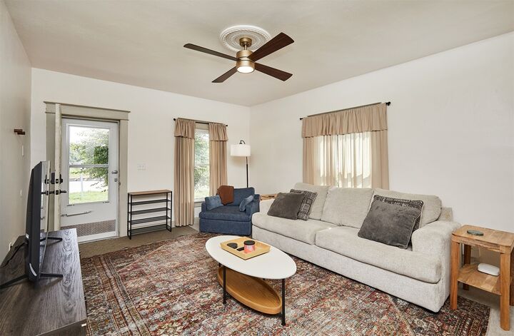 Property Photo: 504 SW Walnut Street IA 50023