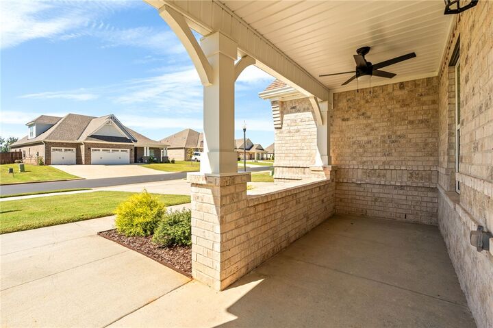 Property Photo: 2213 Beckwith Lane AL 36801