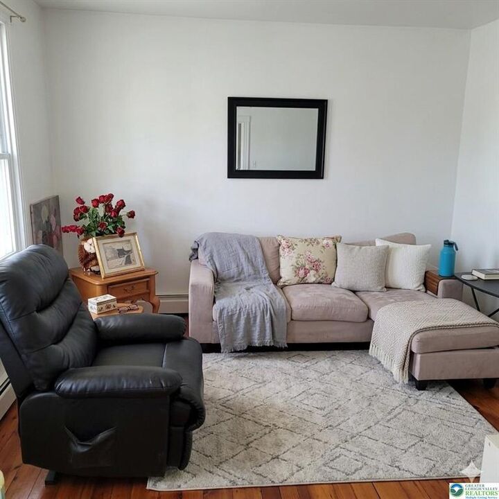 Property Photo: 440 New Street PA 18017