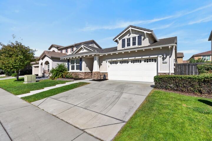 Property Photo:  8141 Suarez Way  CA 95757 