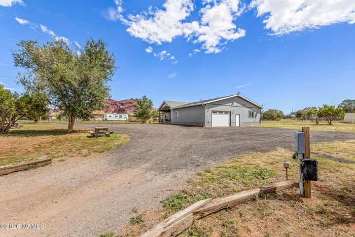 Property Photo:  5085 Wade Lane  AZ 86004 