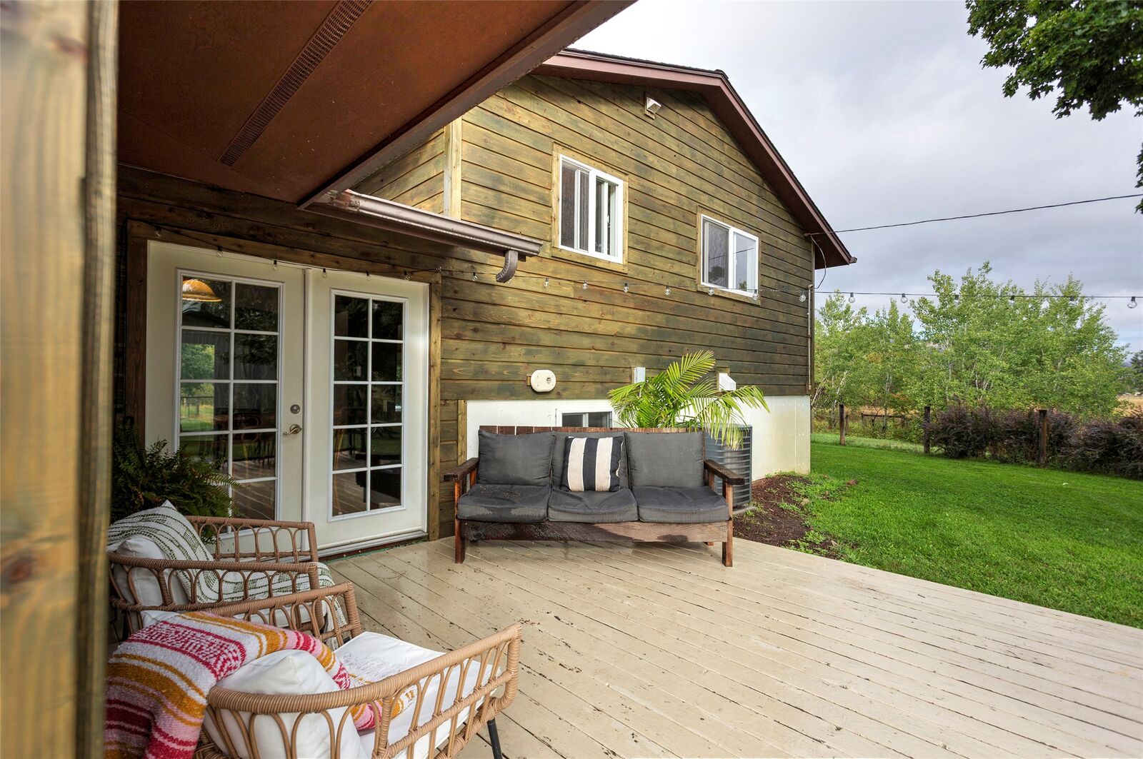 Property Photo:  5582 Klements Lane  MT 59833 