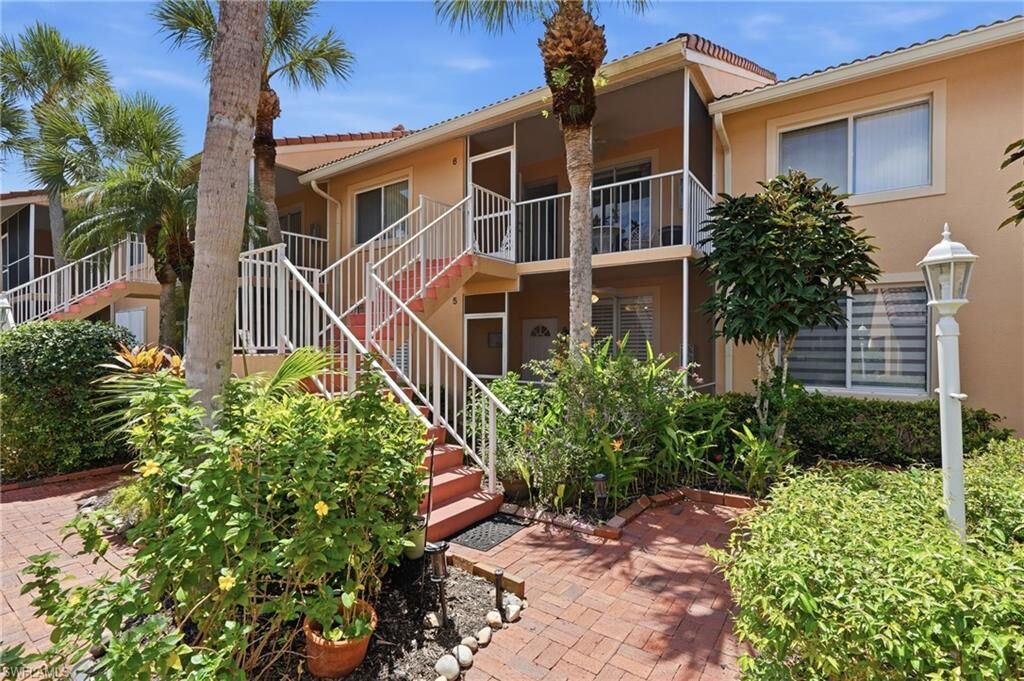 Property Photo:  1615 Windy Pines Dr 5  FL 34112 