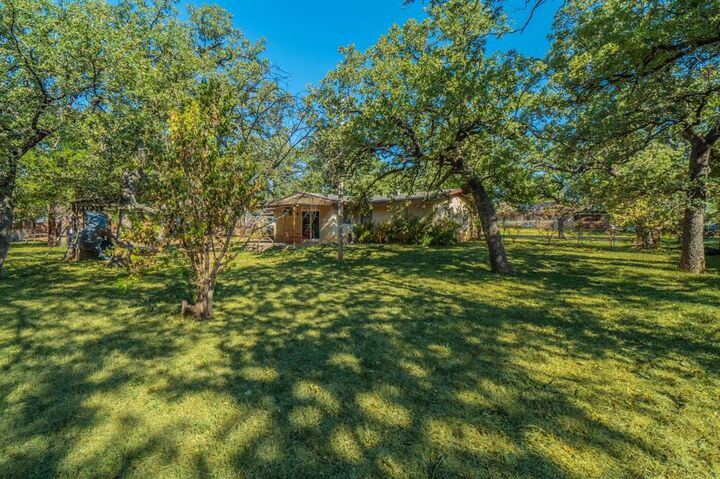 Property Photo:  4412 Pierce Avenue  TX 76119 