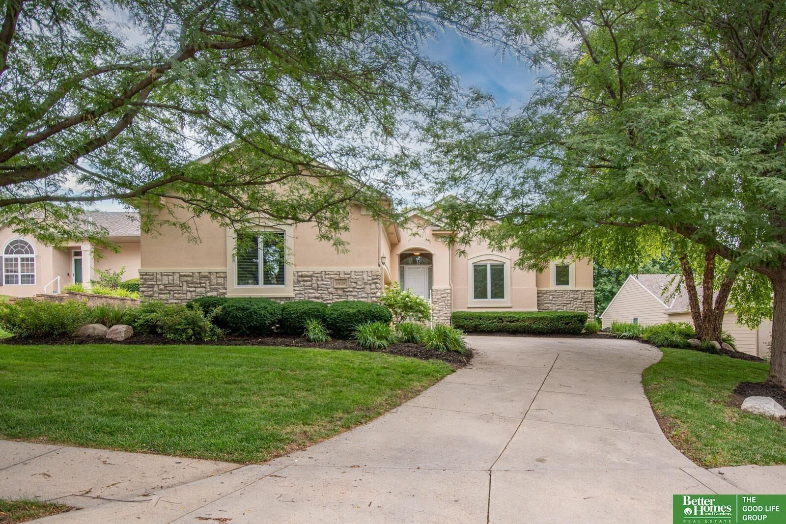Property Photo:  11426 Iowa Circle  NE 68142 