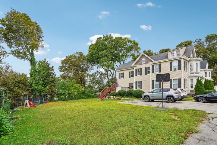 Property Photo:  112 Fremont St  MA 01850 