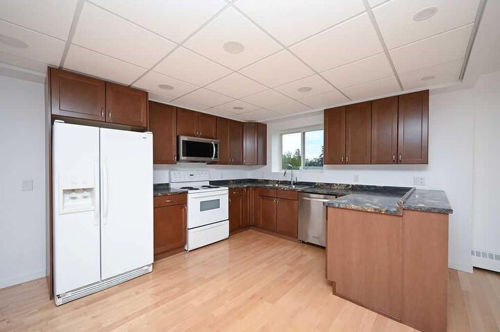 Property Photo:  4505 53 Street 303  AB T9S 1K1 