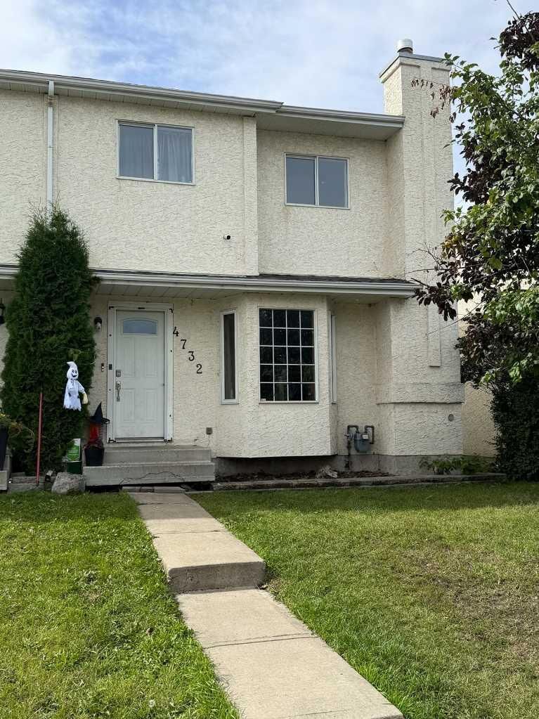 Property Photo: 4732 43 Street AB T4S 1M3
