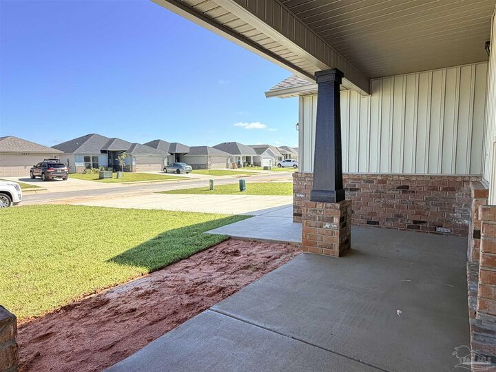 Property Photo:  2501 Privet Berry Dr  FL 32563 