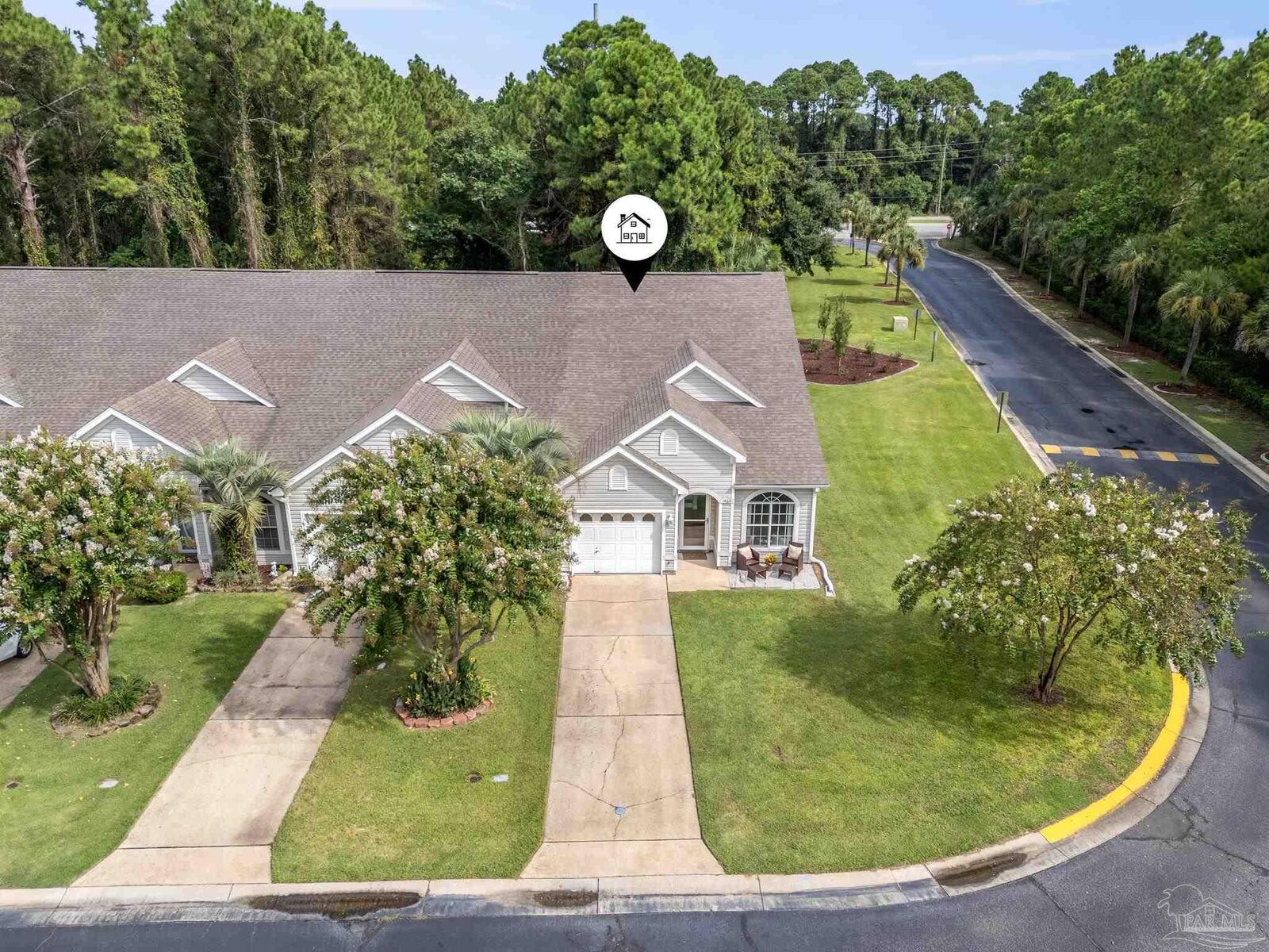Property Photo:  1469 Tiger Lake Dr  FL 32563 