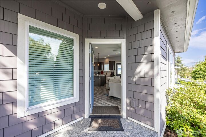 Property Photo: 3320 Q Avenue WA 98221