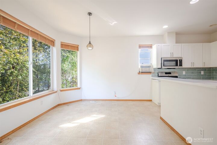Property Photo: 12721 51st Avenue SE WA 98208