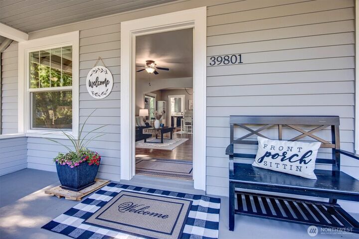Property Photo:  39801 SE Walnut Street  WA 98065 