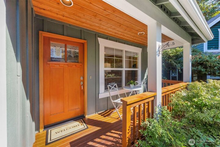 Property Photo: 15741 Dayton Avenue N #11 WA 98133