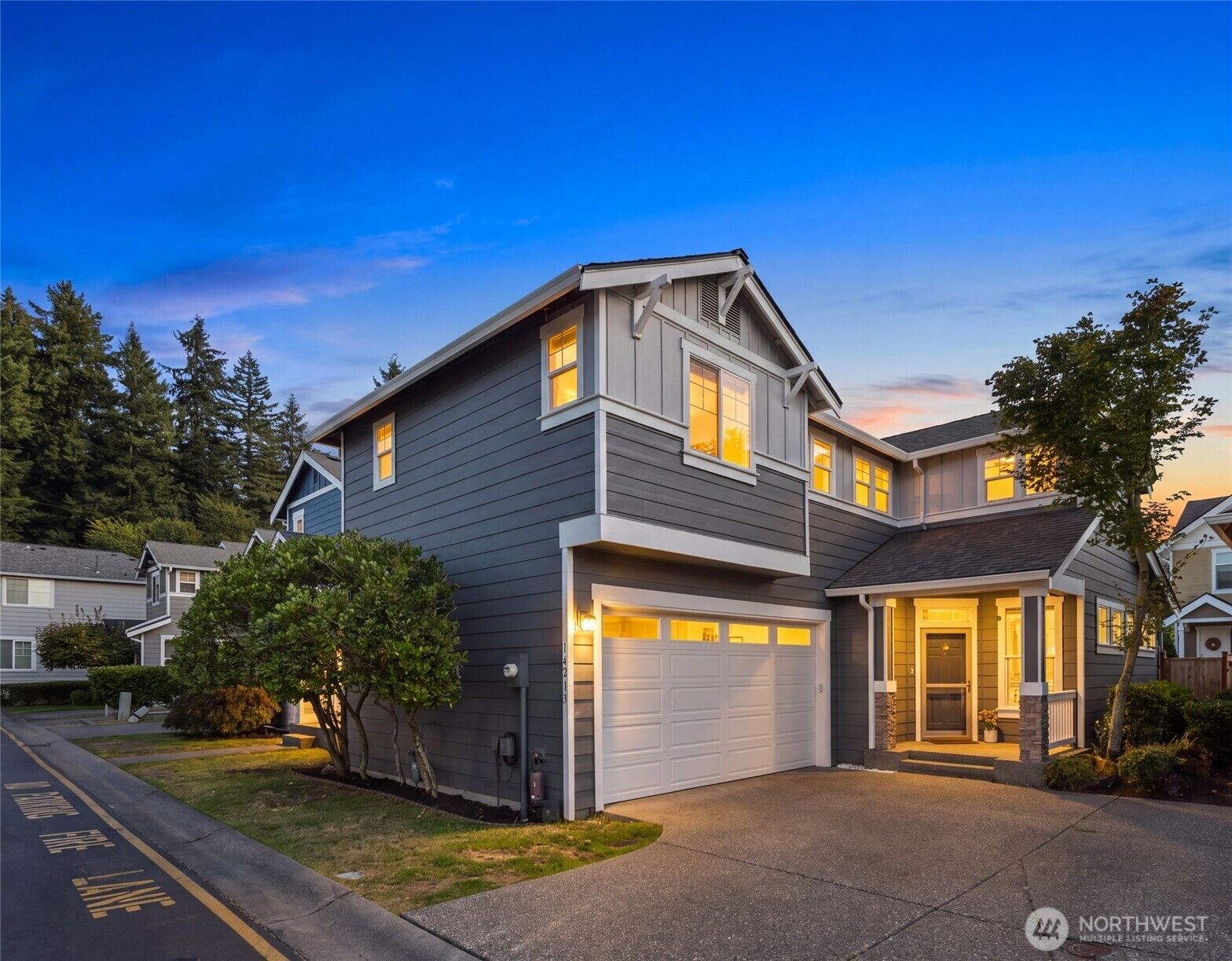 Property Photo:  14213 NE 186th Place  WA 98072 