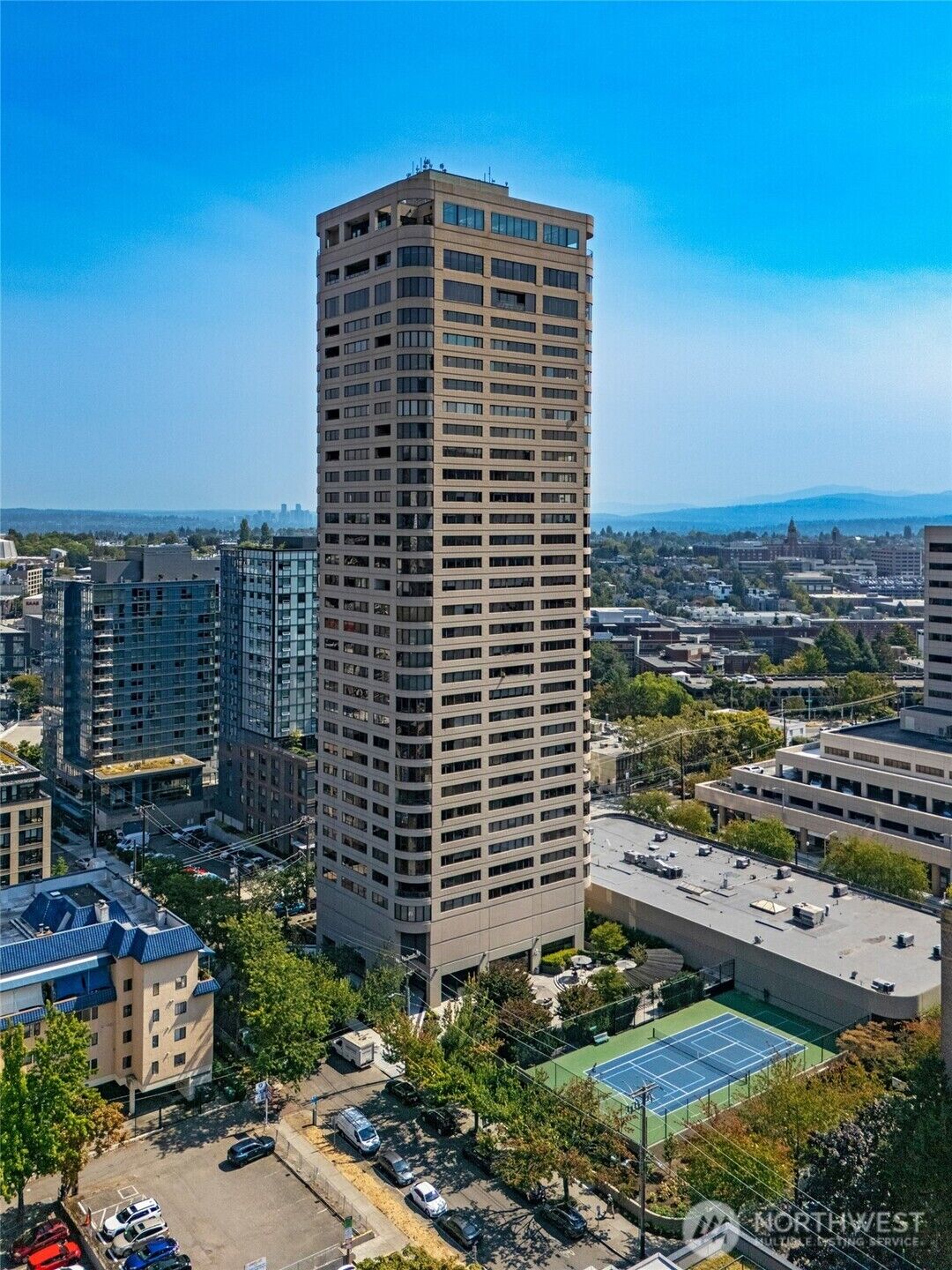 Property Photo: 1301 Spring Street 6D WA 98104