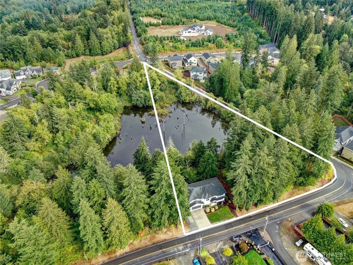 Property Photo:  6309  207th Avenue E  WA 98391 