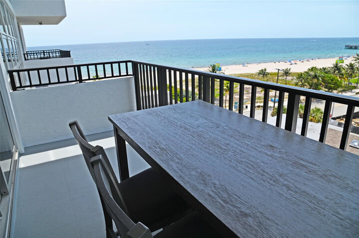 Property Photo:  525 N Ocean Boulevard 923  FL 33062 