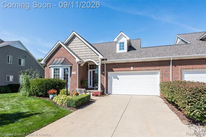 Property Photo:  398 Delmar Court  MI 48357 