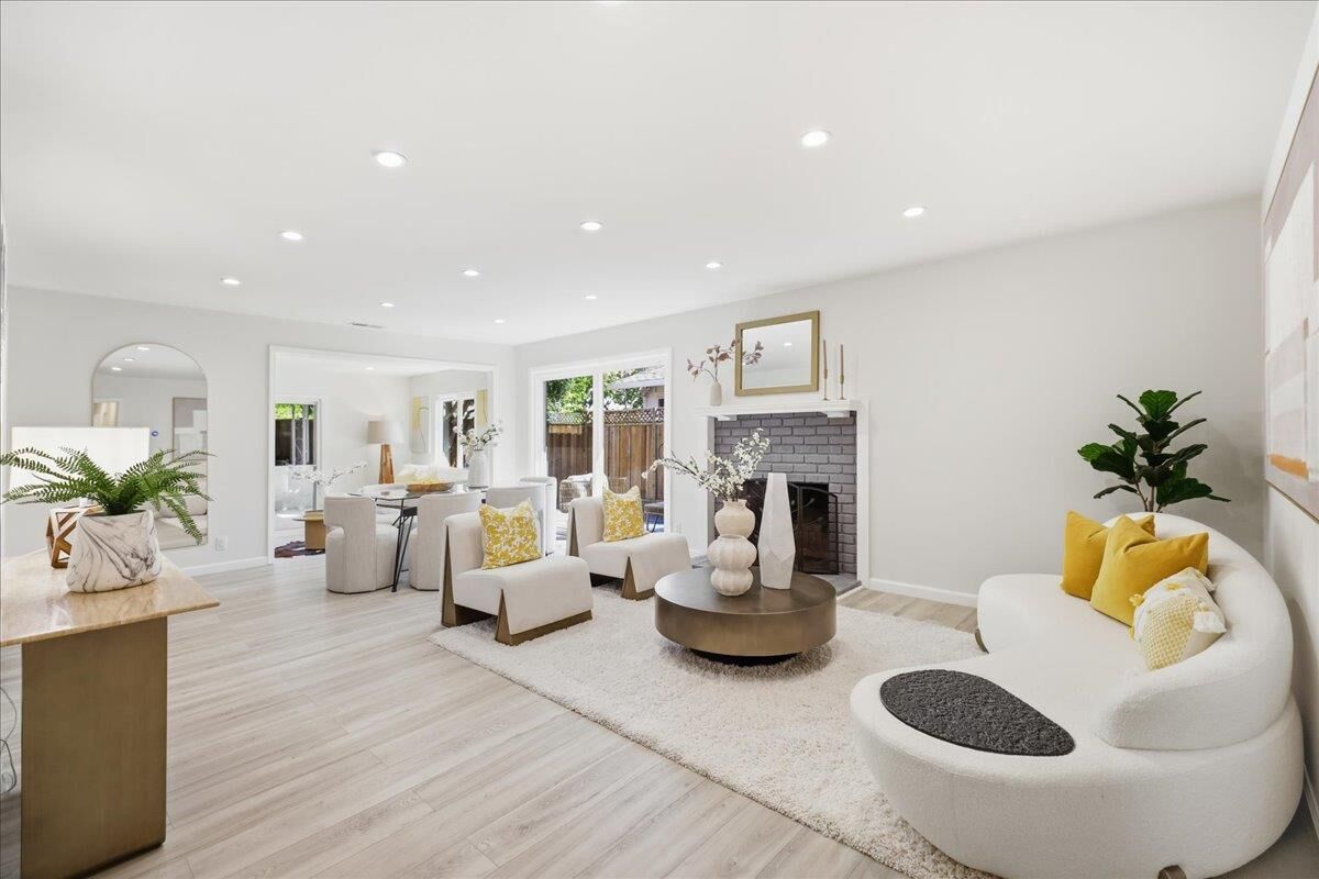 Property Photo:  1443 Gretel Lane  CA 94040 