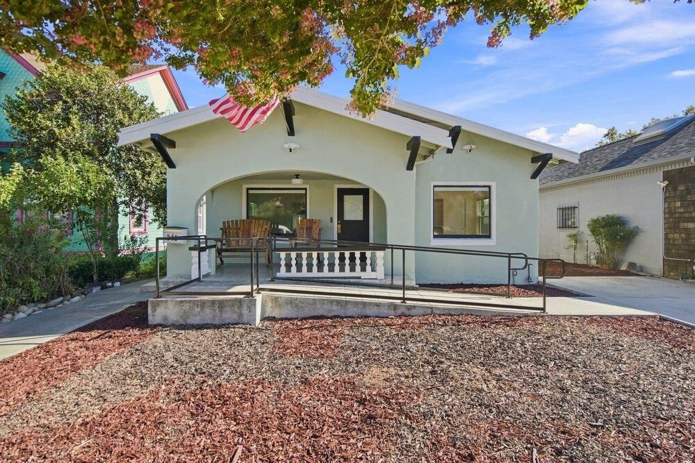 Property Photo:  345 6th Street  CA 95023 