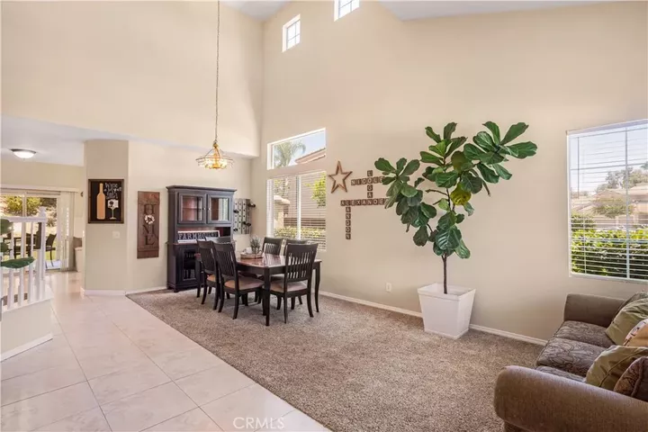 Property Photo:  42904 Via Alhama  CA 92592 