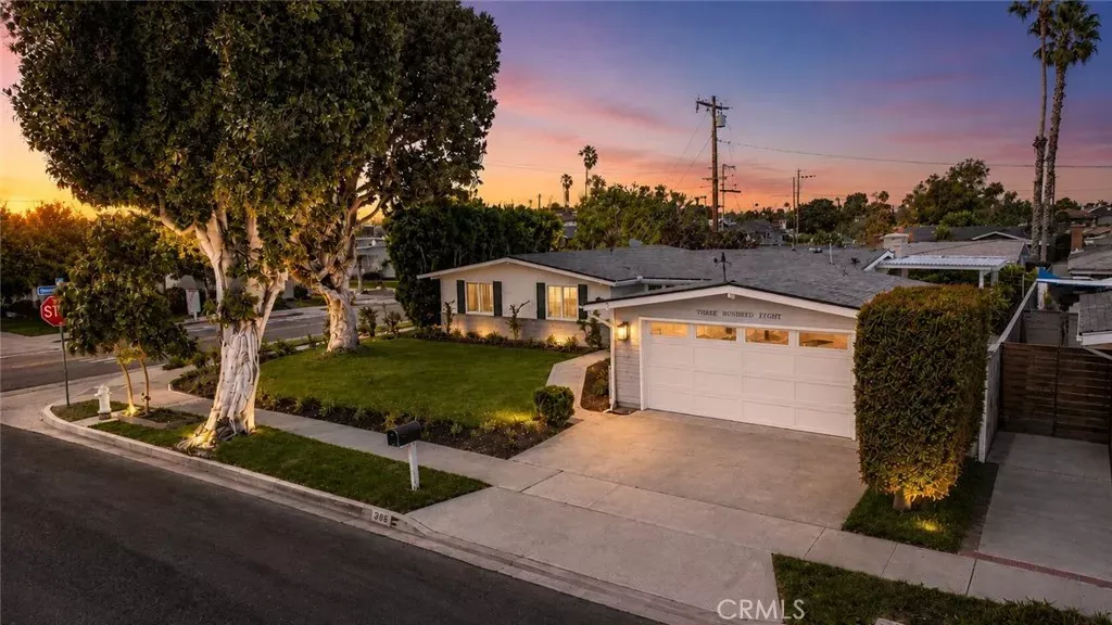Property Photo:  300 Esther  CA 92627 