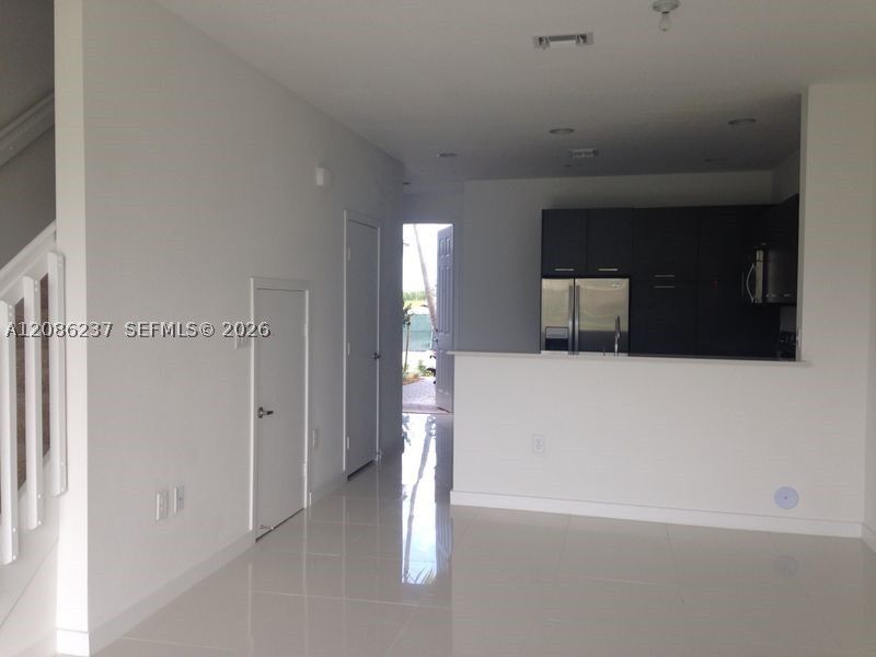 Property Photo:  3566 NW 13th St  FL 33311 