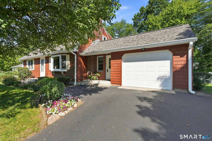 Property Photo:  3 Pilgrim Circle  CT 06082 