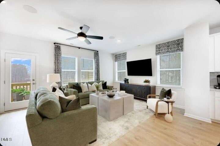 Property Photo:  201 Villavista Trace 102  NC 27529 