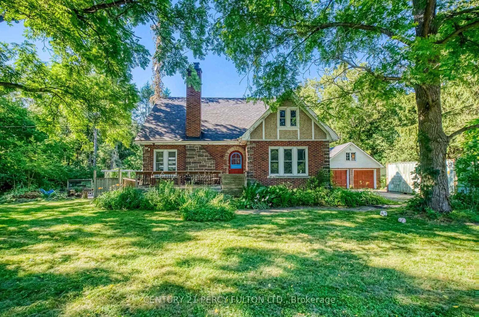 Property Photo:  1853 Governors Road  ON L9H 5E3 